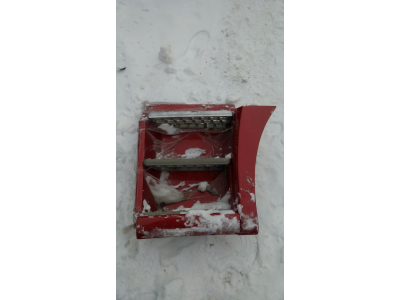 Корпус подножки левый в сборе SH F3000 тягач красный SHAANXI / Shacman (ШАНКСИ / Шакман) DZ13241240411 фото 1 Саранск